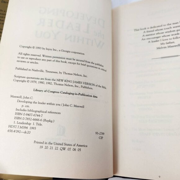 John C. Maxwell Developing The Leader Within You Hardcover Book - Picture 8 of 12